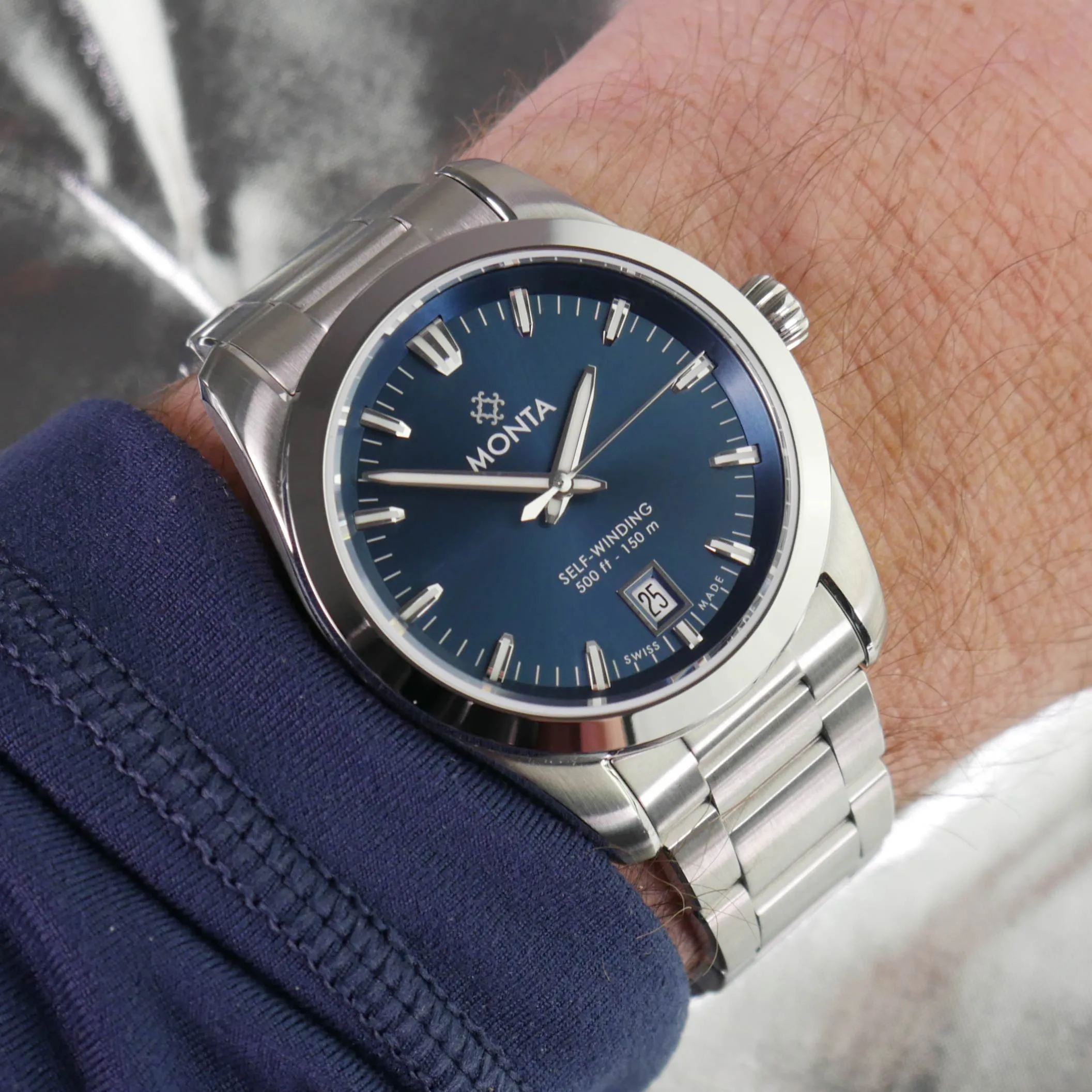 Monta Generational Sunburst Blue — alternative to Maen MSD.01